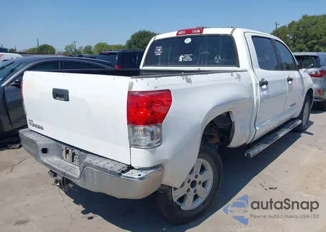 2012 Toyota Tundra Grade 4.6L V8 z USA, uszkodzony, nr VIN 5TFEM5F1XCX039312